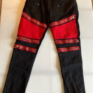 Jeans are in very good to excellent condition. Zippers are all dummy pockets.